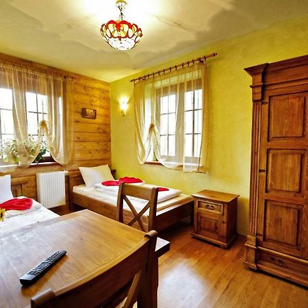 Stary Lwow Bed & Breakfast Korczyna  Dış mekan fotoğraf